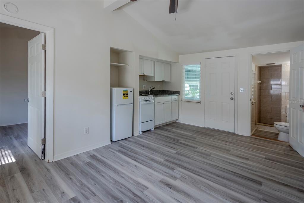 1102 Sunset Point Road Clearwater, FL 33755 - Photo 28 of 37