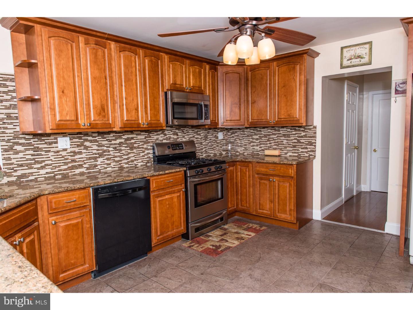218 Stanbridge Road Holmes, PA 19043 - Photo 8 of 23 Gallery Image 8