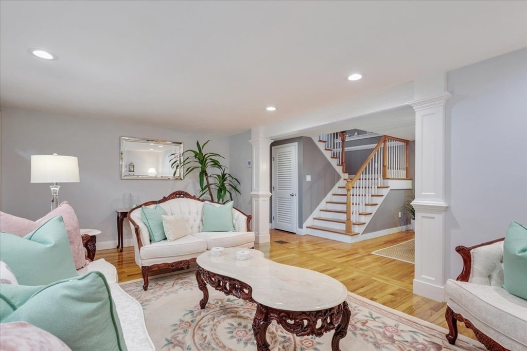 42 Fay Road Scituate, MA 02066 - Photo 13 of 41 Gallery Image 13