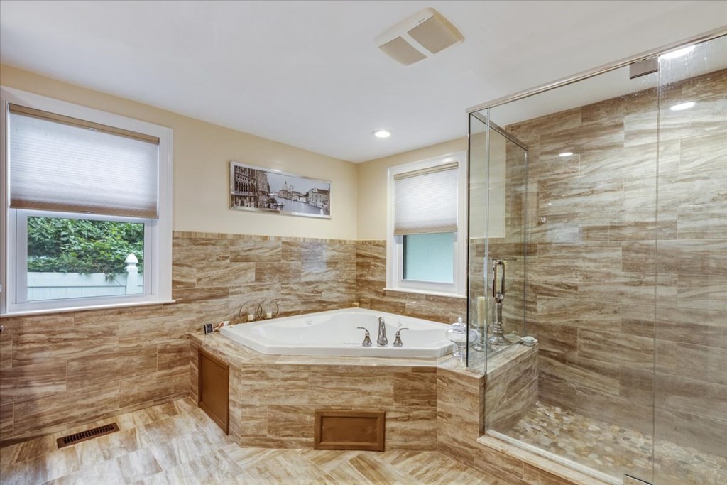 42 Fay Road Scituate, MA 02066 - Photo 23 of 41 Gallery Image 23