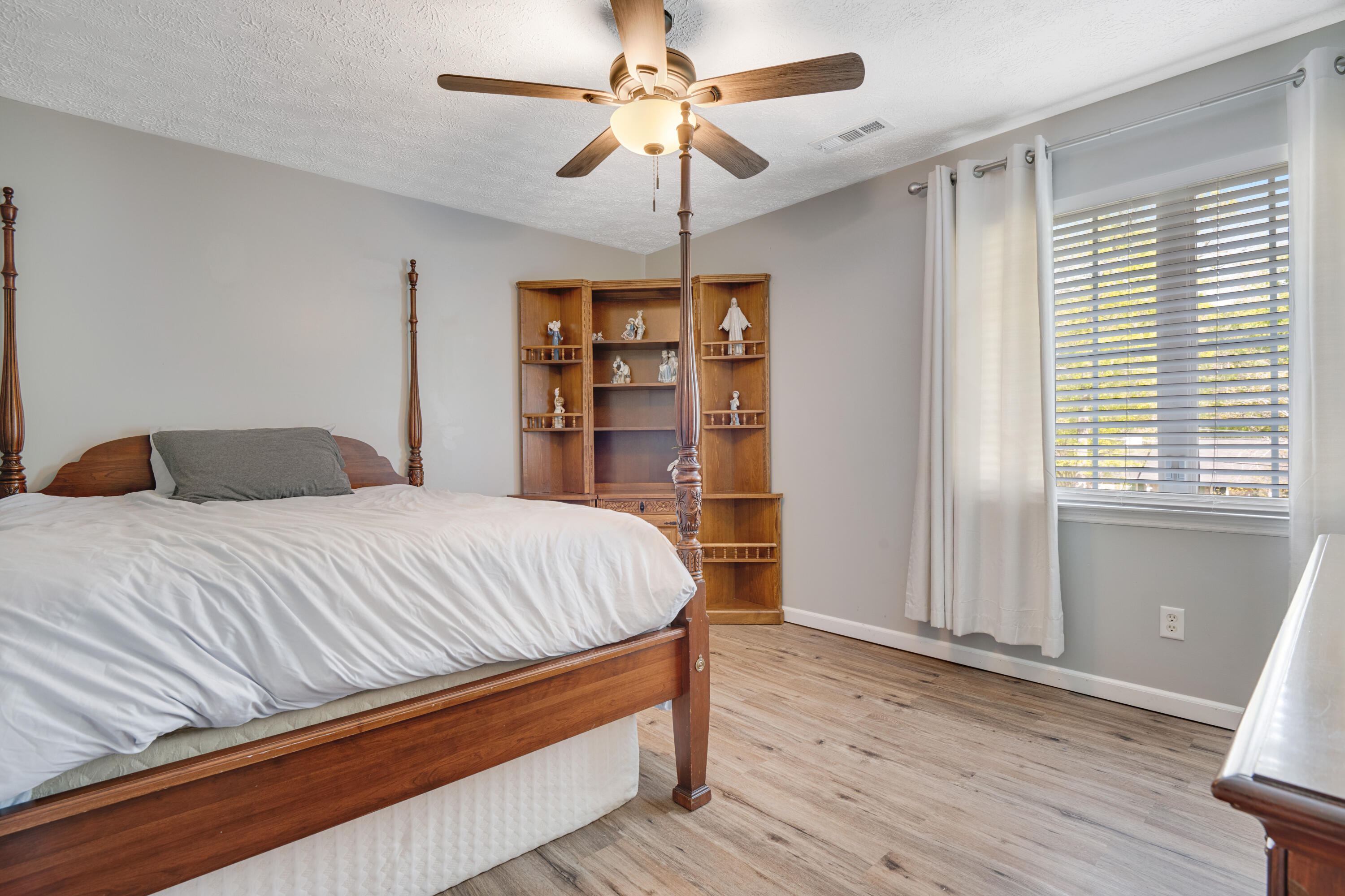 6309 Levi Road Hixson, TN 37343 - Photo 28 of 48 KAE_7142-new