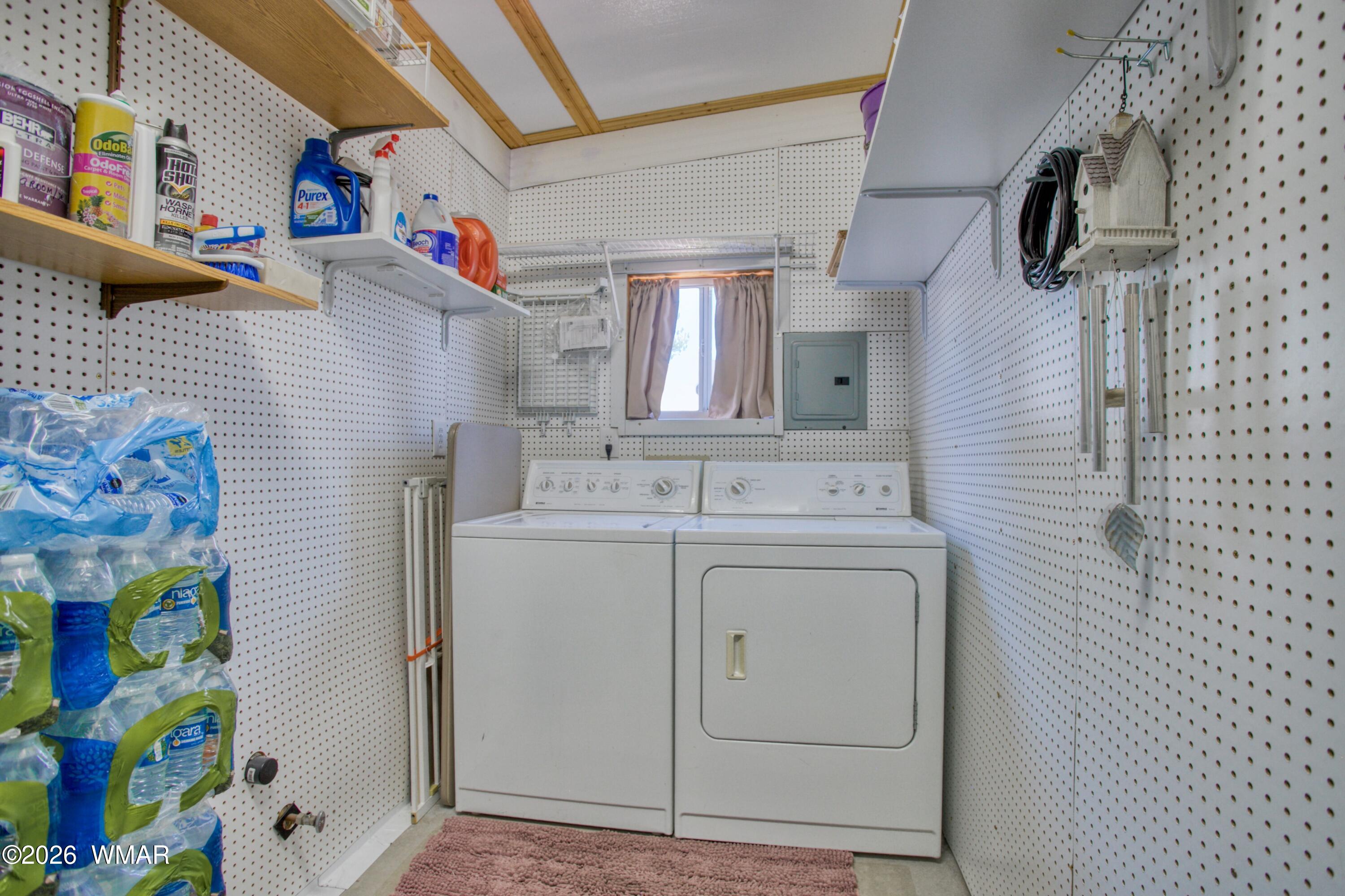 270 North Clark Road, Unit 319 Show Low, AZ 85901 - Photo 18 of 21
