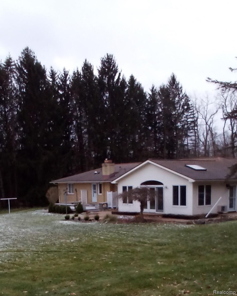5900 Ford Road Commerce Township, MI 48382 - Photo 3 of 24 Benson Home East View.jpg