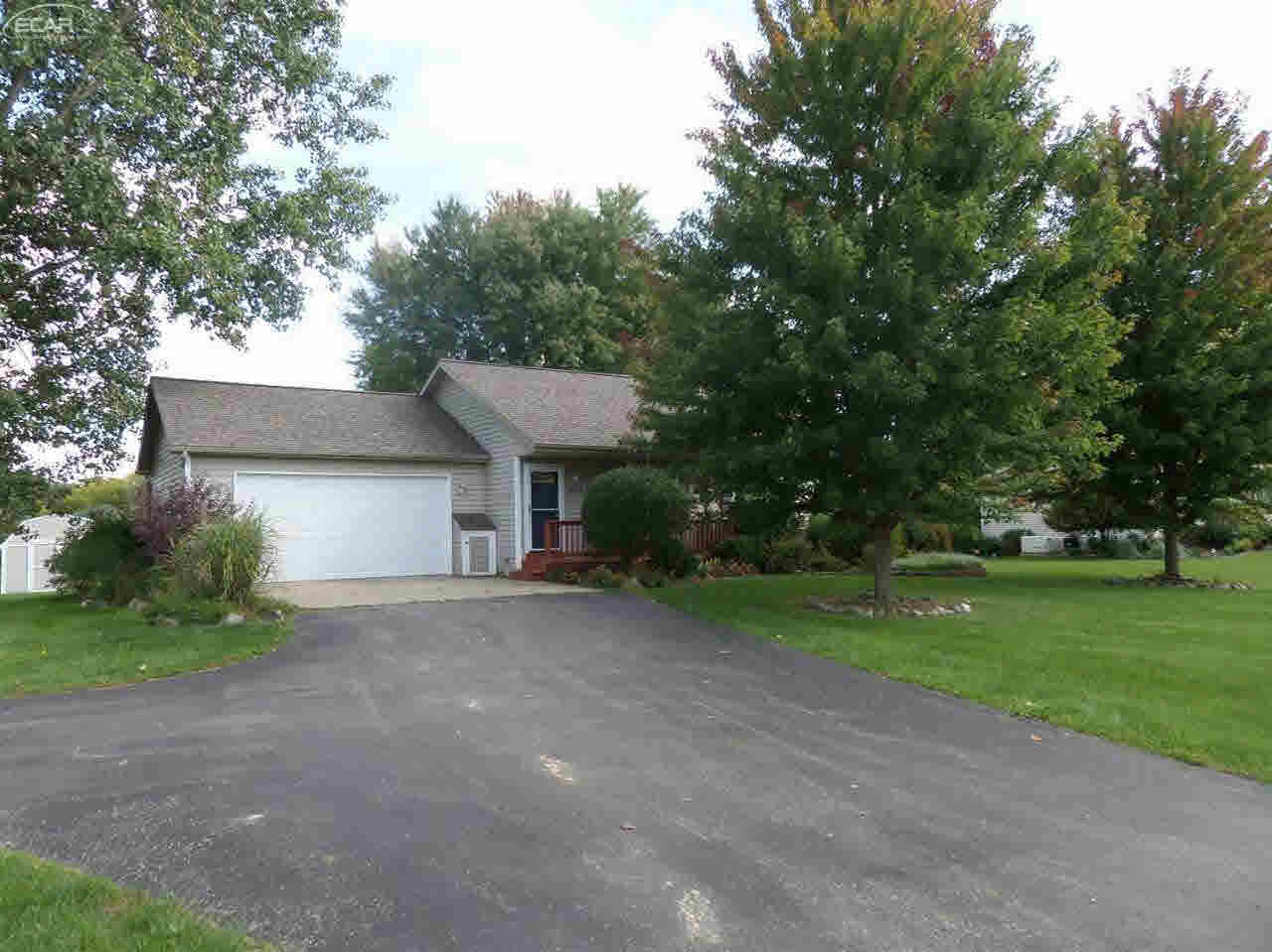 12398 Neff Road Clio, MI 48420 - Photo 1 of 19 21222656.JPG