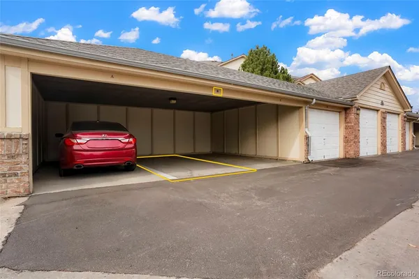 $305,000 | 5703 North Gibralter Way, Unit 103, Aurora, CO 80019