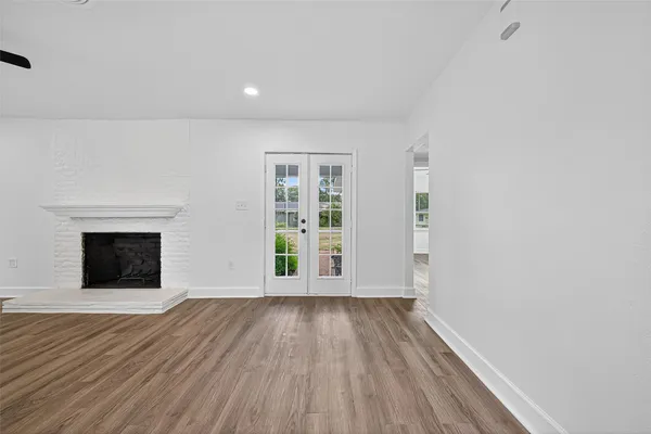 $274,900 | 1609 North Pacific Street, Conroe, TX 77301