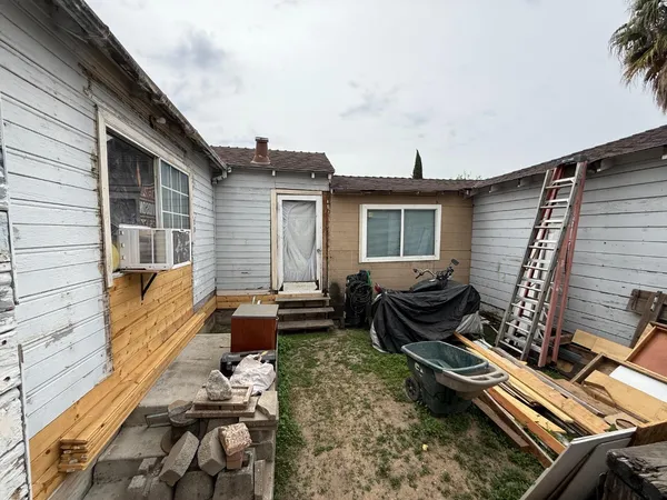 $899,000 | 581 Illinois Avenue, San Jose, CA 95125