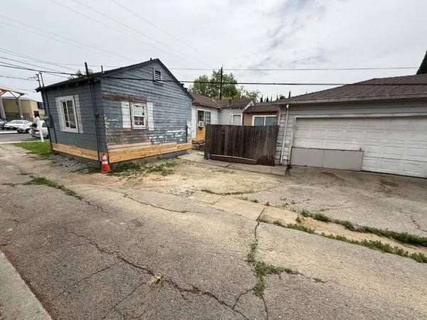 $899,000 | 581 Illinois Avenue, San Jose, CA 95125