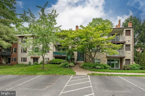 $319,900 | 262 Drummers Lane, Unit 262, Wayne, PA 19087