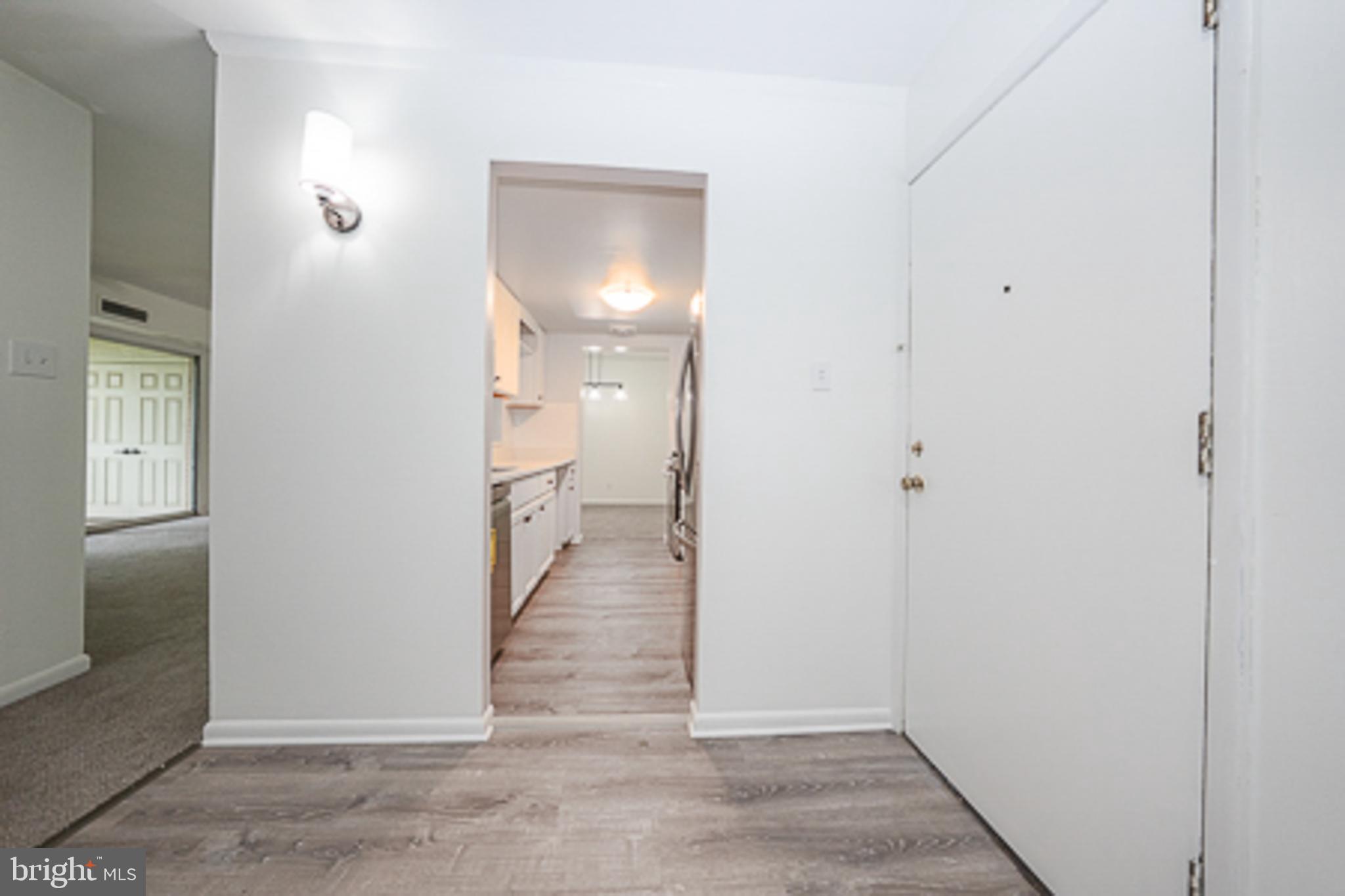 262 Drummers Lane, Unit 262 Wayne, PA 19087 - Photo 4 of 34