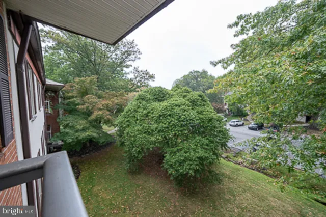 $319,900 | 262 Drummers Lane, Unit 262, Wayne, PA 19087