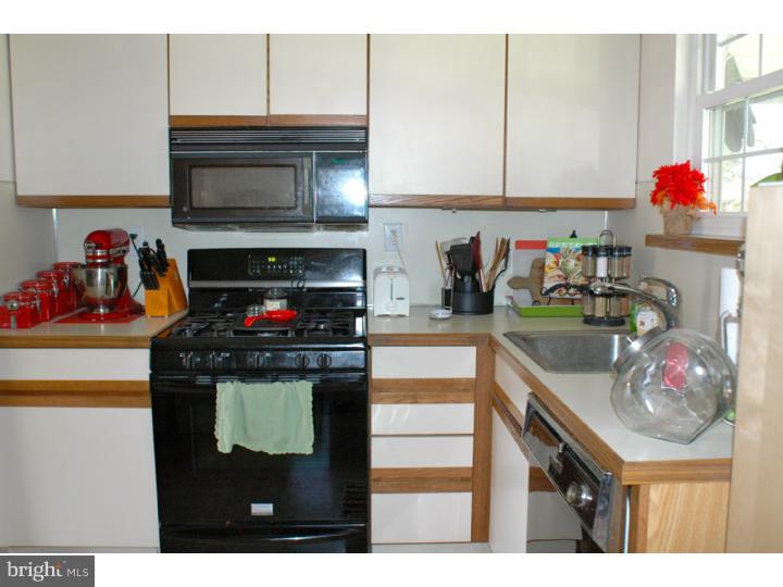 209 Spruce Road Flourtown, PA 19031 - Photo 12 of 24
