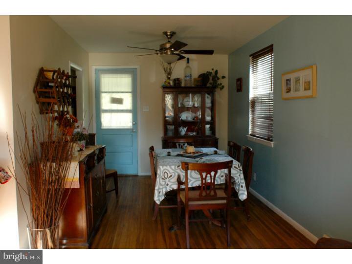 209 Spruce Road Flourtown, PA 19031 - Photo 5 of 24