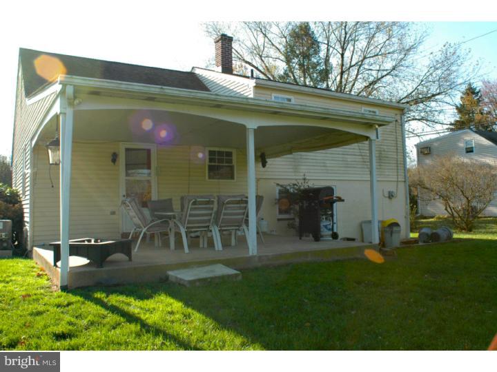 209 Spruce Road Flourtown, PA 19031 - Photo 9 of 24