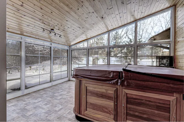 $339,900 | 3543 North Wellington Drive, Appleton, WI 54911