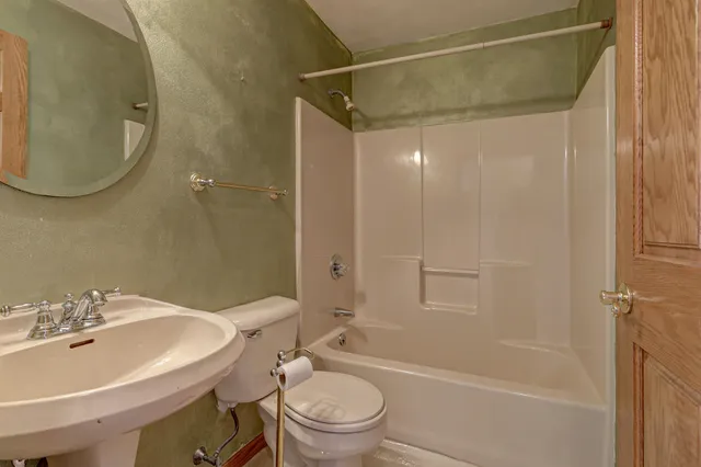 $339,900 | 3543 North Wellington Drive, Appleton, WI 54911