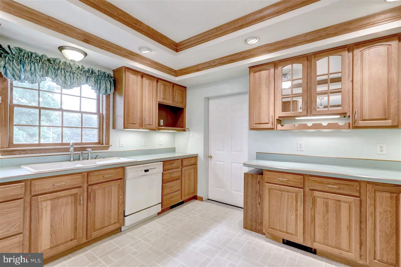 3731 Trout Run Road York, PA 17406 - Photo 4 of 30 Gallery Image 4