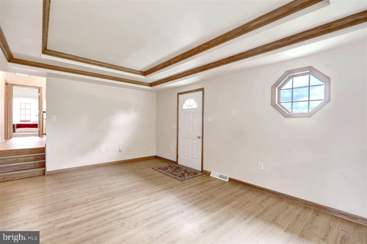 3731 Trout Run Road York, PA 17406 - Photo 9 of 30 Gallery Image 9