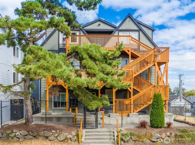 a view of a house with street