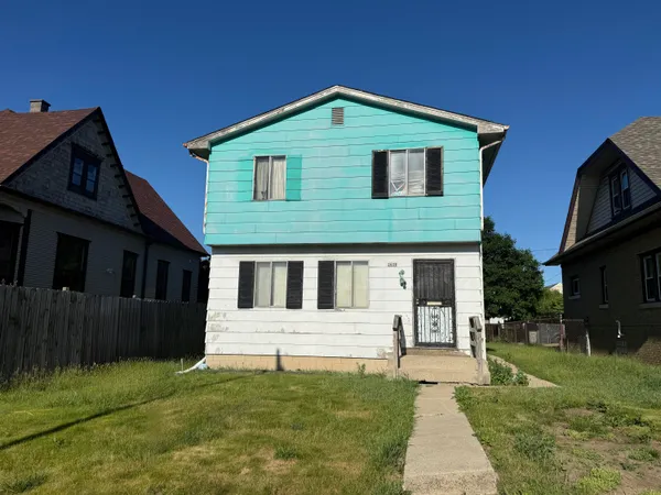 $156,900 | 2628 North 7th Street, Milwaukee, WI 53212