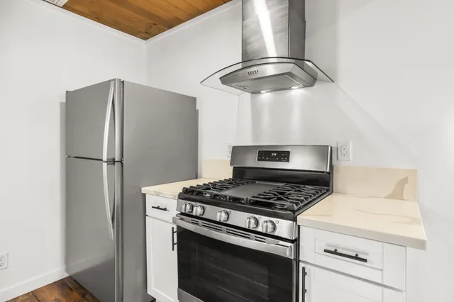 $619,000 | 2161 Pinewood Drive, South Lake Tahoe, CA 96150