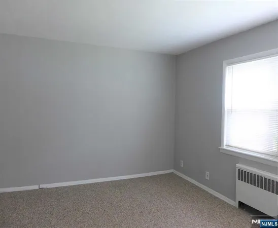 $1,800 | 6 Gainsborough Terrace, Unit 1A, River Edge, NJ 07661