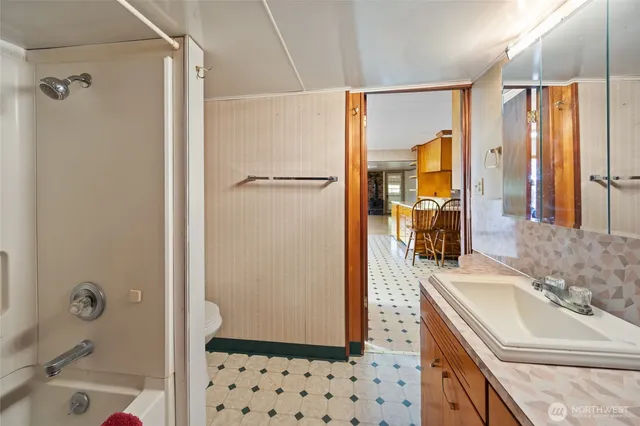 $950,000 | 1956 Highway 12, Ethel, WA 98542