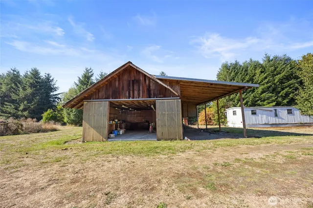 $950,000 | 1956 Highway 12, Ethel, WA 98542