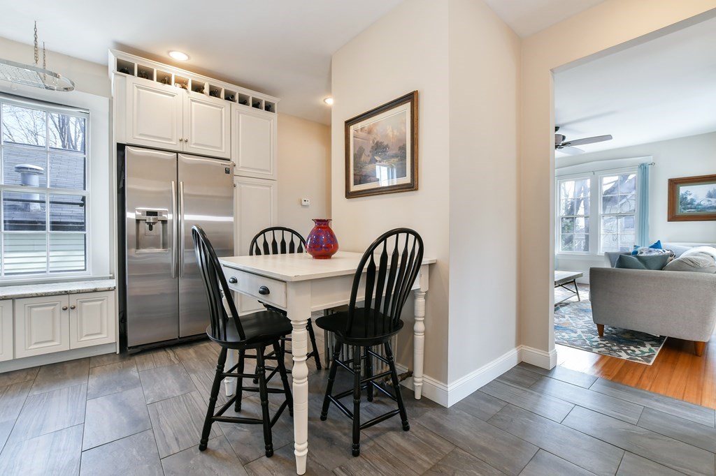 27 Champa Street, Unit 2 Newton, MA 02464 - Photo 13 of 29