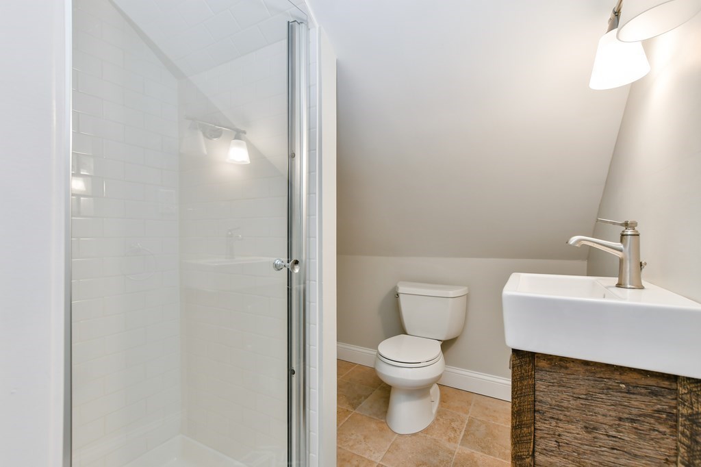 27 Champa Street, Unit 2 Newton, MA 02464 - Photo 23 of 29