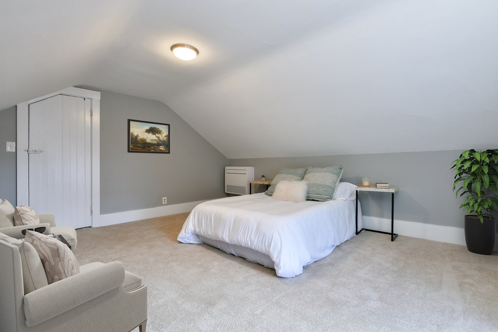27 Champa Street, Unit 2 Newton, MA 02464 - Photo 28 of 29