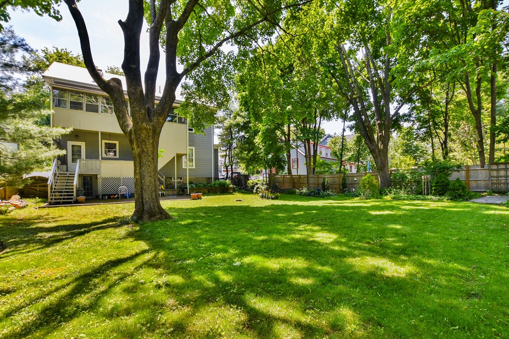 27 Champa Street, Unit 2 Newton, MA 02464 - Photo 7 of 29