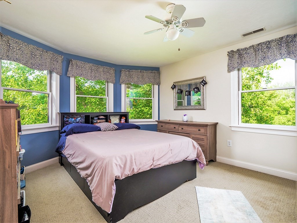 23 Silver Brook Road Salem, NH 03079 - Photo 15 of 41 Gallery Image 15