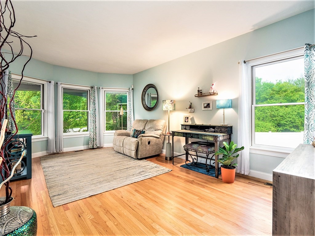 23 Silver Brook Road Salem, NH 03079 - Photo 25 of 41 Gallery Image 25