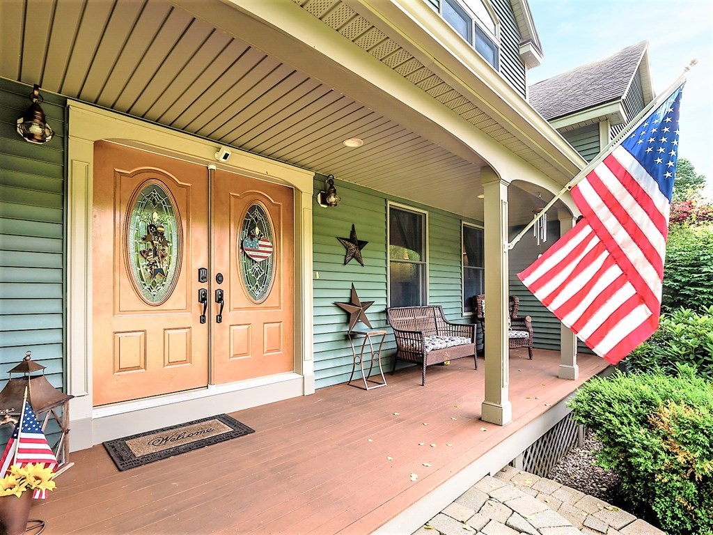 23 Silver Brook Road Salem, NH 03079 - Photo 3 of 41 Gallery Image 3