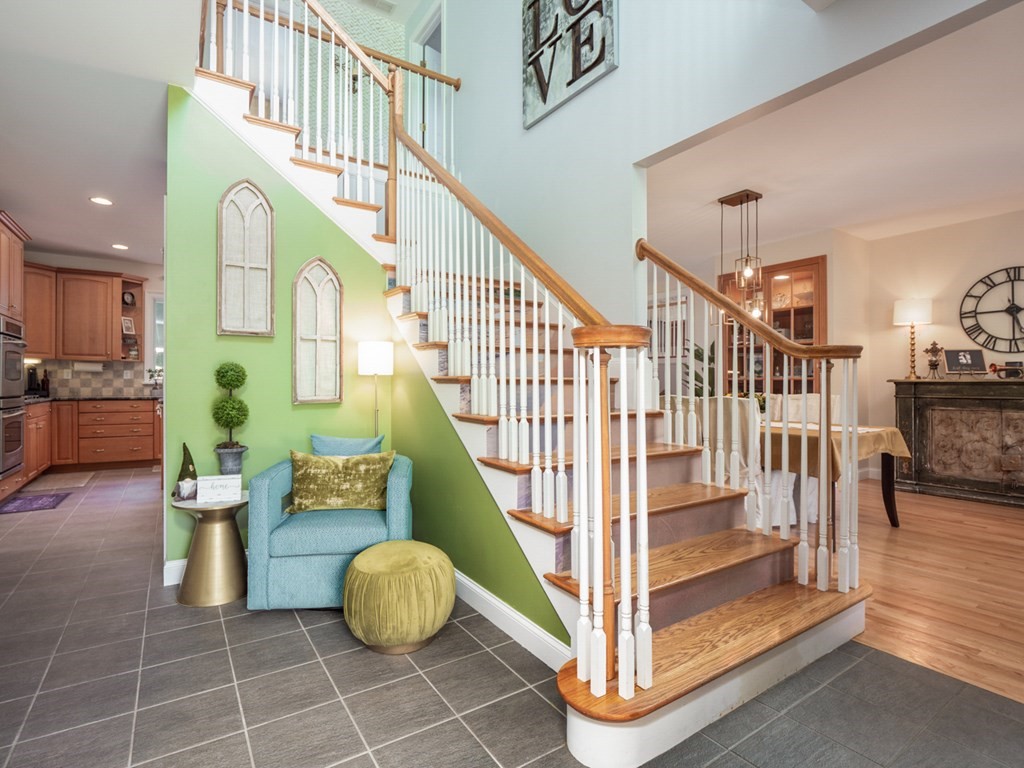 23 Silver Brook Road Salem, NH 03079 - Photo 5 of 41 Gallery Image 5