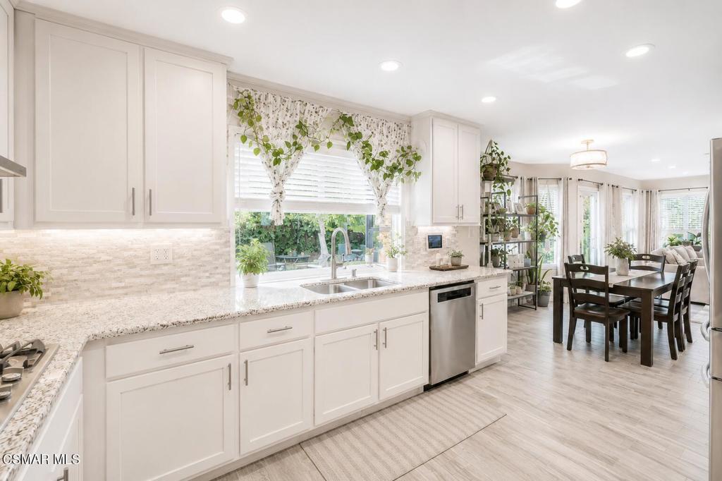 12564 Spring Creek Road Moorpark, CA 93021 - Photo 15 of 38