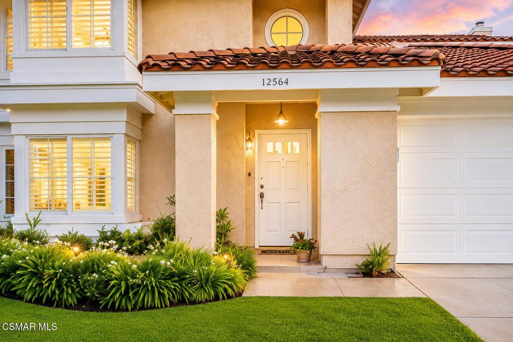 12564 Spring Creek Road Moorpark, CA 93021 - Photo 3 of 38