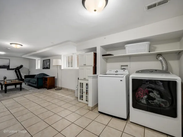 $449,900 | 3742 Clinton Avenue, Berwyn, IL 60402