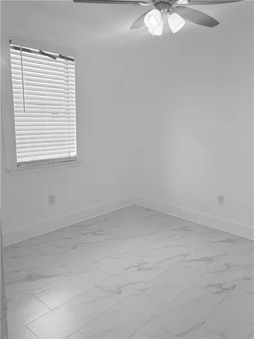 $1,300 | 2501 Houma Boulevard, Unit E, Metairie, LA 70001