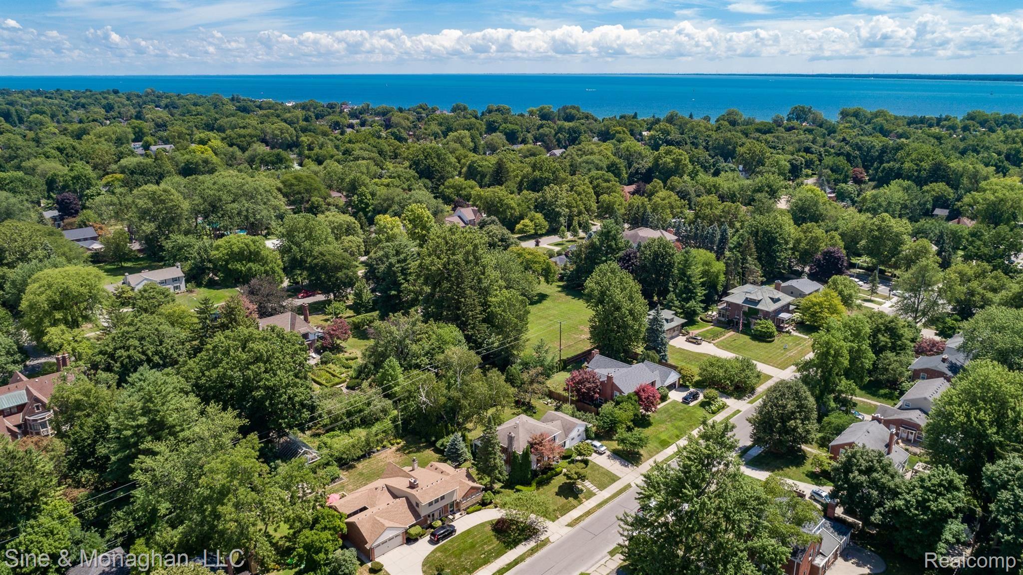 1040 Devonshire Road Grosse Pointe, MI 48230 - Photo 86 of 95 DJI_0016.jpg