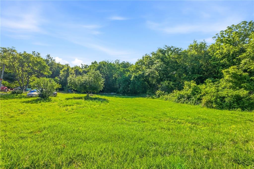 22207 South Excelsior Road Harrisonville, MO 64701 - Photo 9 of 38