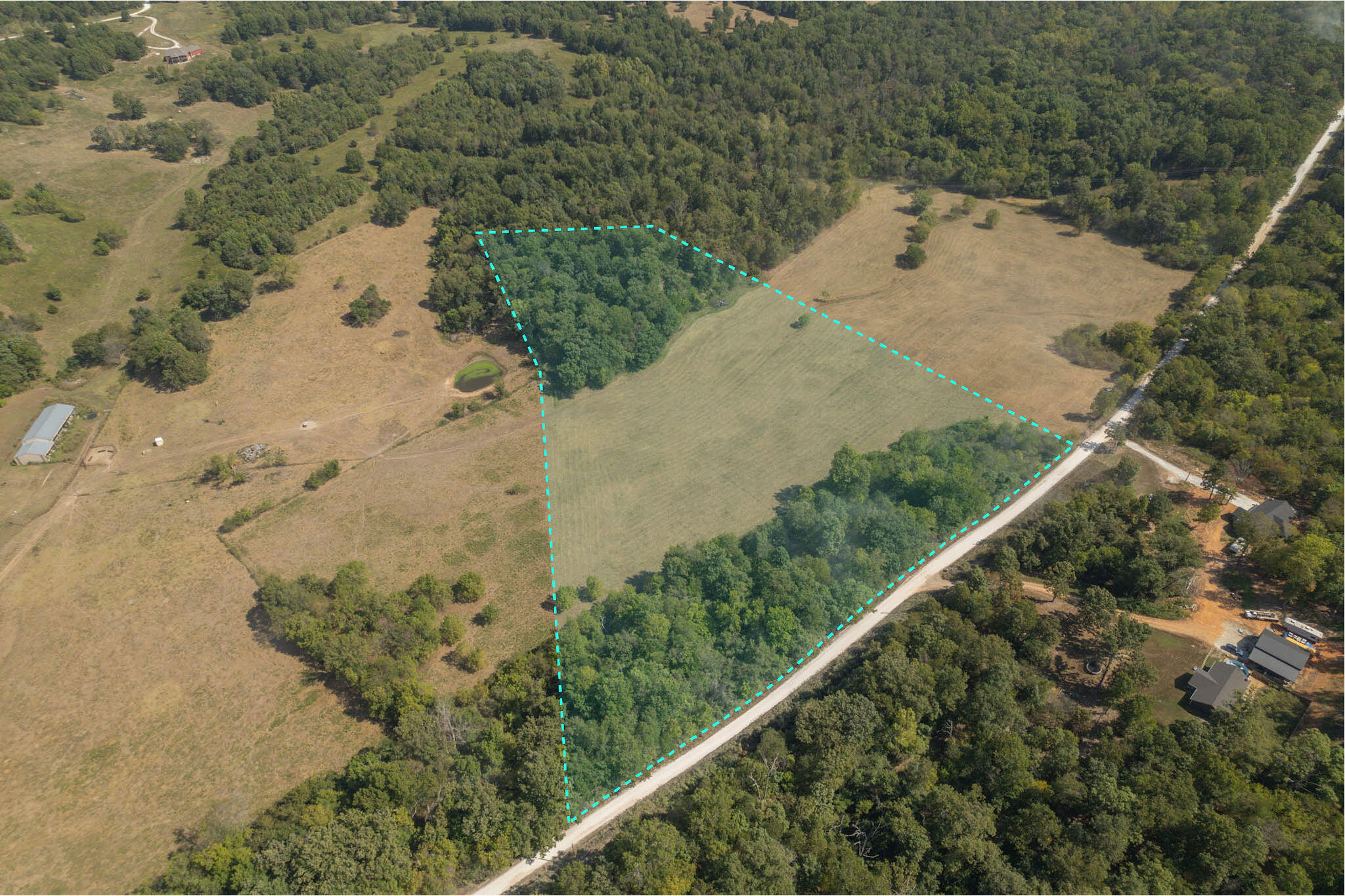 1 Iris Road Neosho, MO 64850 - Photo 1 of 1 iris5-80