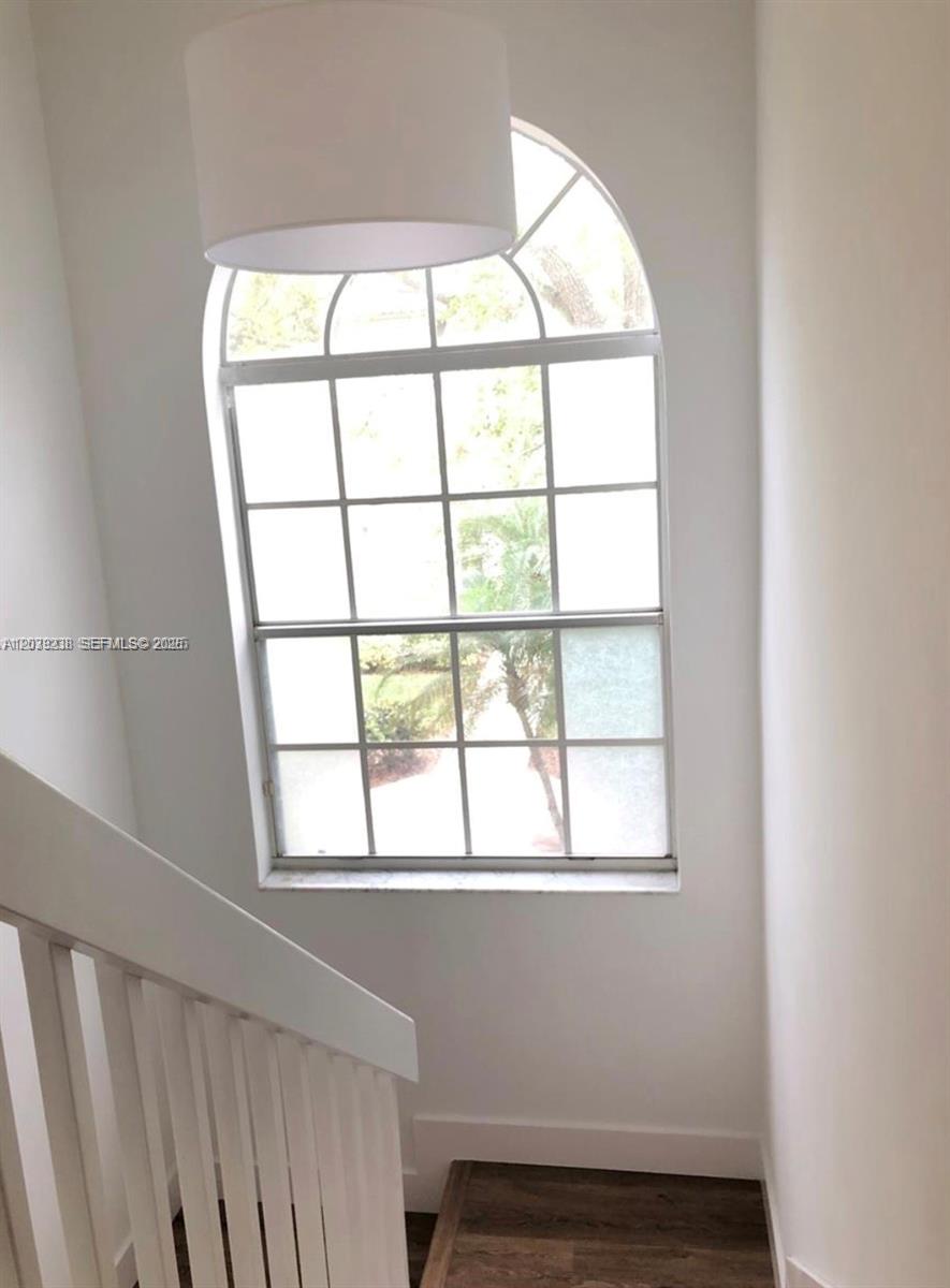 16231 Emerald Cove Road Weston, FL 33331 - Photo 11 of 26