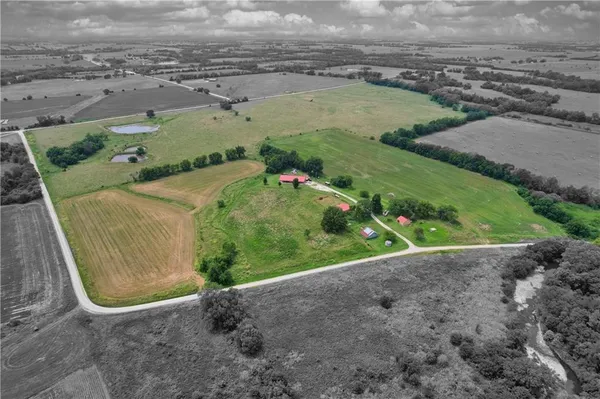 $400,000 | 1662 Prairie Road, Fort Scott, KS 66701