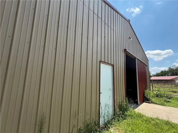 $400,000 | 1662 Prairie Road, Fort Scott, KS 66701
