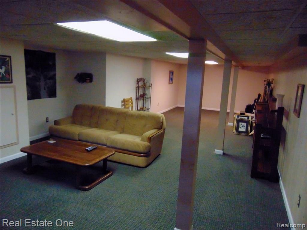2091 Highsplint Drive Rochester Hills, MI 48307 - Photo 30 of 31