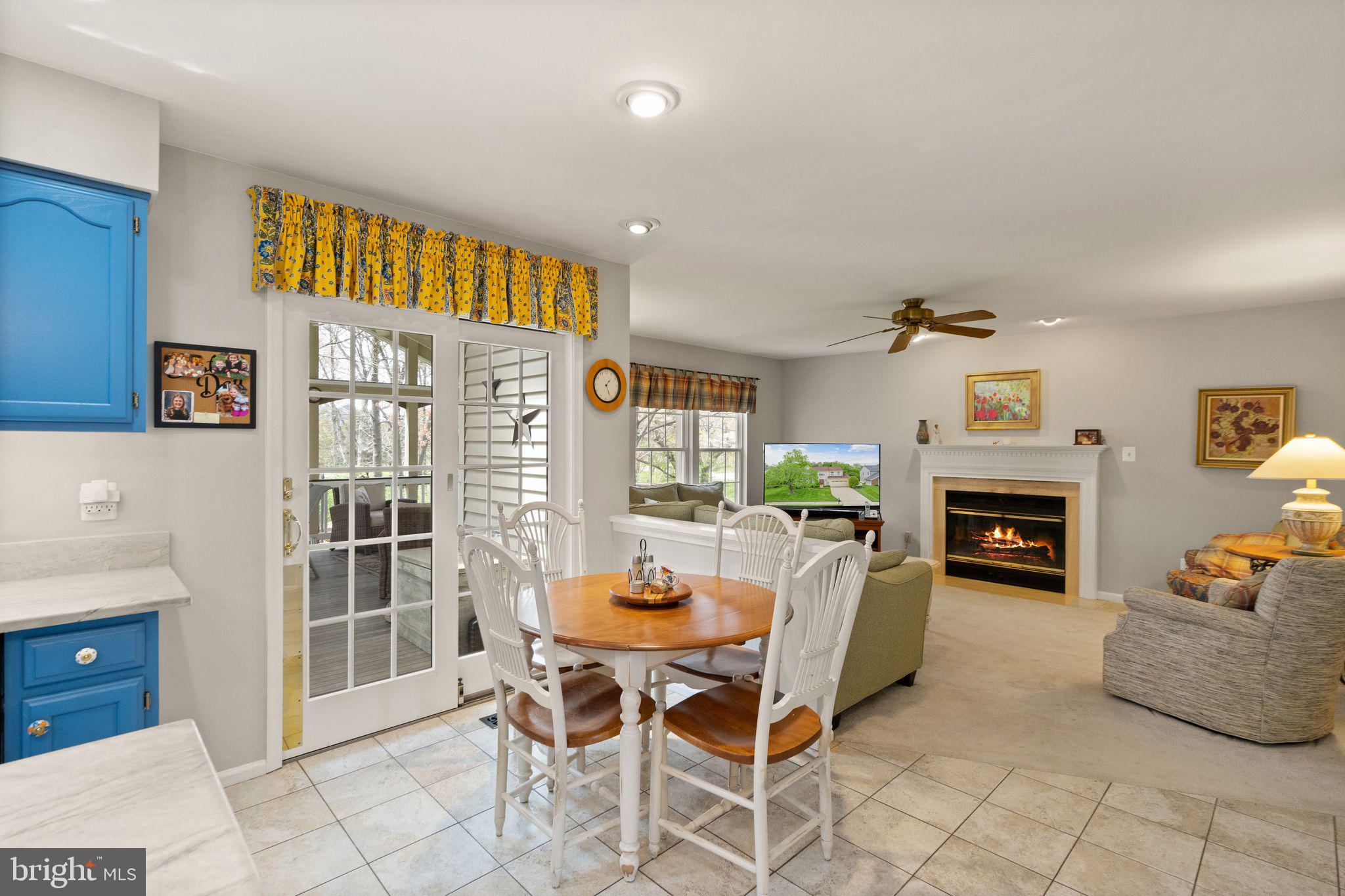 14735 Pickets Post Road Centreville, VA 20121 - Photo 17 of 69 Lovely dining area right off of the kitchen.