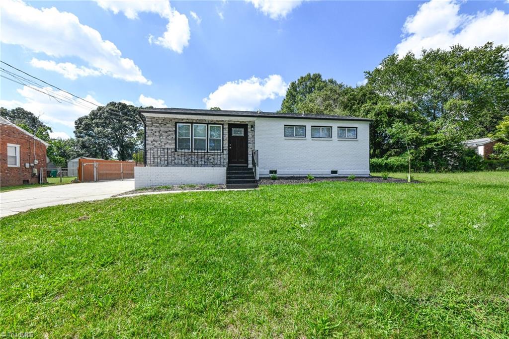 608 Paramount Street High Point, NC 27260 - Photo 1 of 30 Gallery Image 1