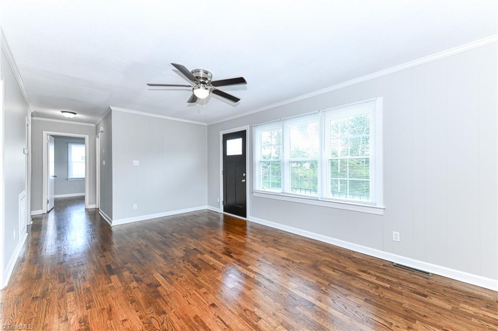 608 Paramount Street High Point, NC 27260 - Photo 9 of 30 Gallery Image 9